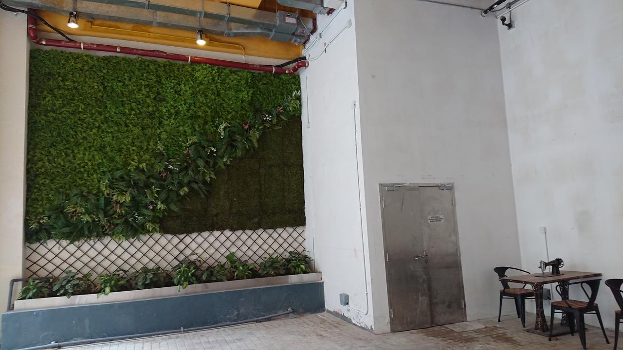 Iw Hotel Hong Kong Exterior photo